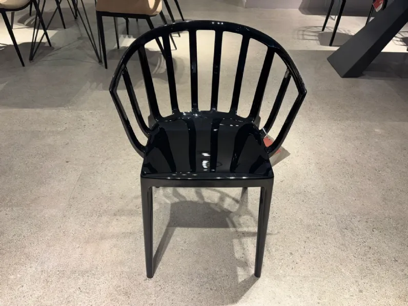 Sedia da cucina realizzata in plastica Venice di Kartell 