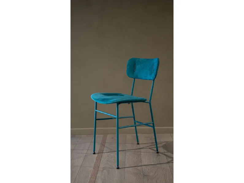 Sedia Piuma da cucina realizzata in tessuto scontata del 40%