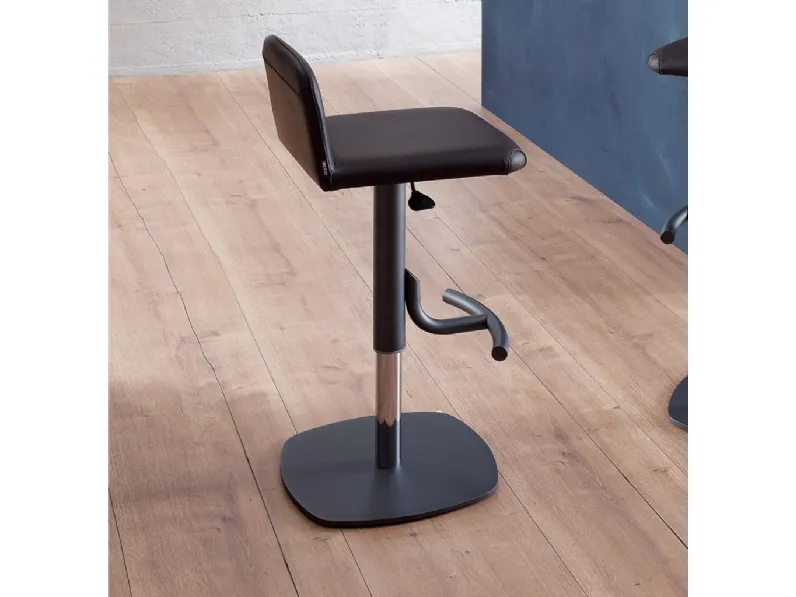 Sedia da soggiorno Cooper Ozzio in Offerta Outlet 