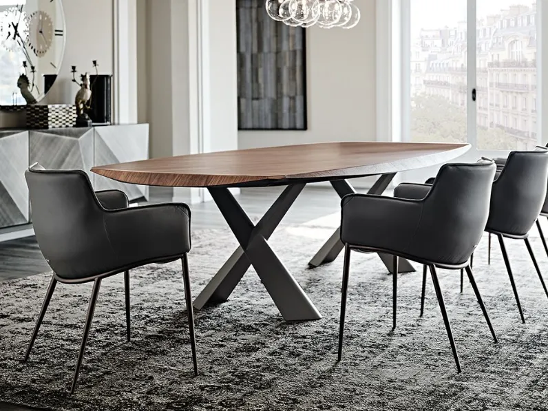 Sedia in ecopelle con braccioli Rhonda in offerta