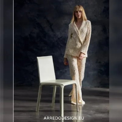 Sedia senza braccioli Jenia di Julia italia a prezzo Outlet