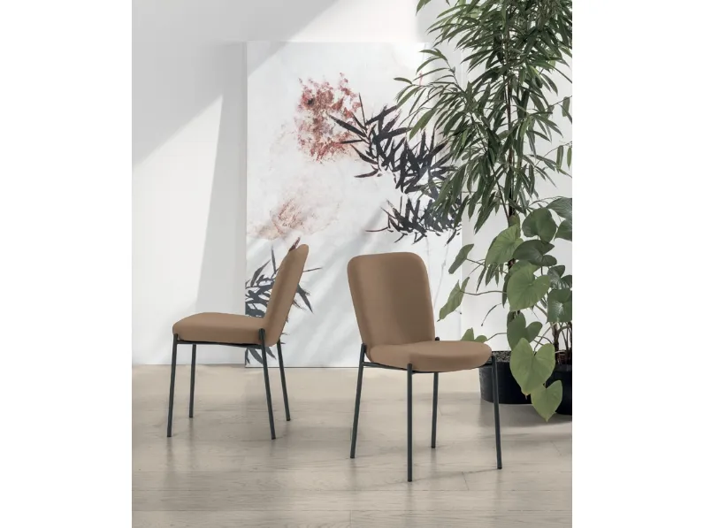 Sedia senza braccioli modello Akita a prezzo riservato 