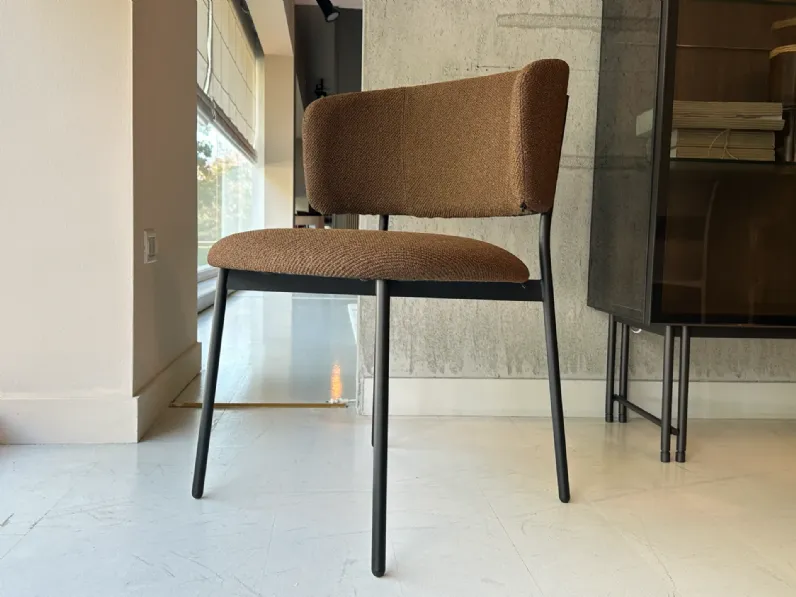 Sedia da soggiorno realizzata in tessuto Flex di Calligaris 