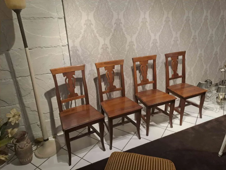 Sedia senza braccioli N. 4 sedie prestige lira in legno di noce di Prestige a prezzo Outlet