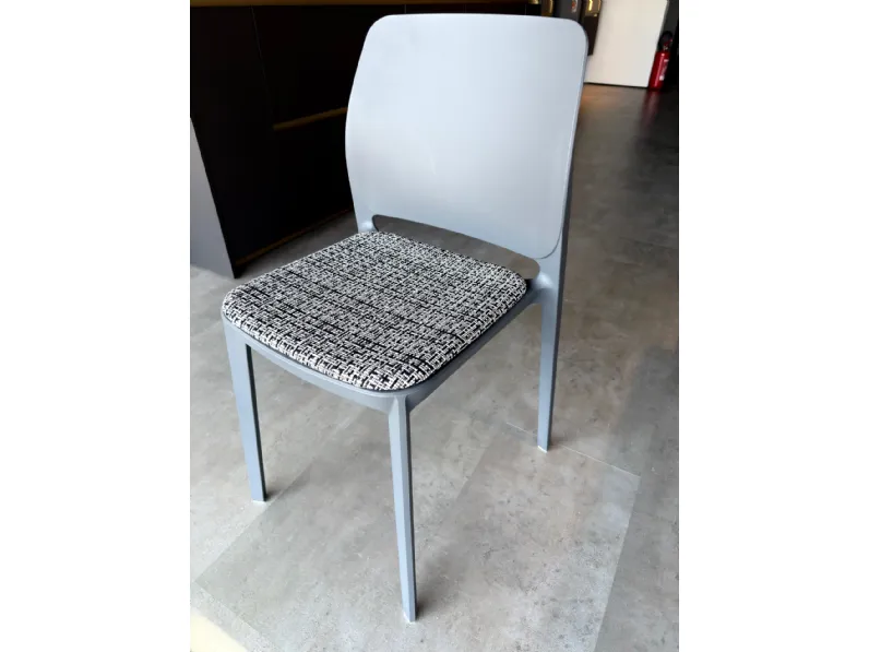 Sedia senza braccioli Tipa di Pointhouse a prezzo Outlet