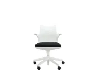 Sedia Spoon chair  Kartell con uno sconto vantaggioso