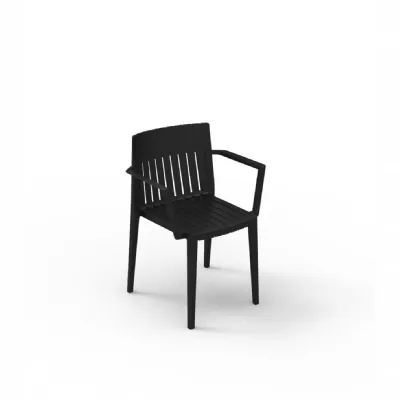 Scopri il prezzo esclusivo della sedia modello Spritz di Vondom. Ordina ora!