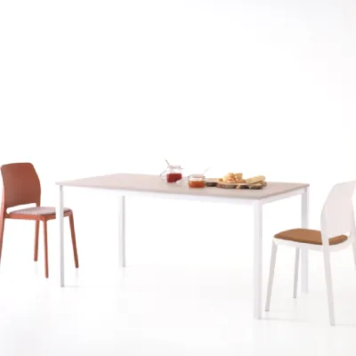 Sedia Tipa imbottita di Pointhouse in OFFERTA OUTLET -25%