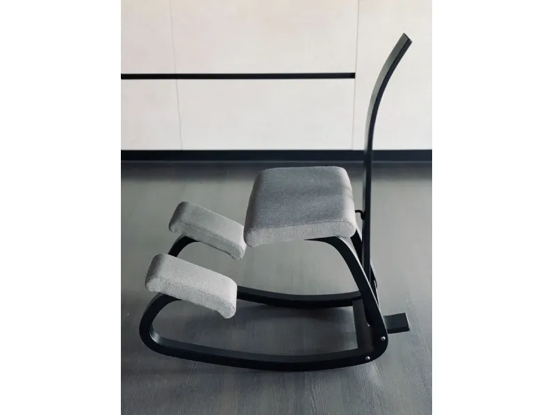 Sedia Variable balans con schienale Varir in OFFERTA OUTLET -17%