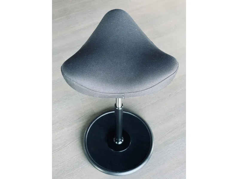 Sedia ergonomica Move Varir a prezzo Outlet