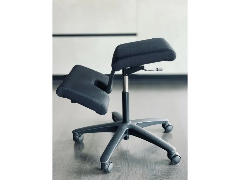 Sedia Wing Balans Variér 30 di sconto! Comfort e stile per l'ufficio.