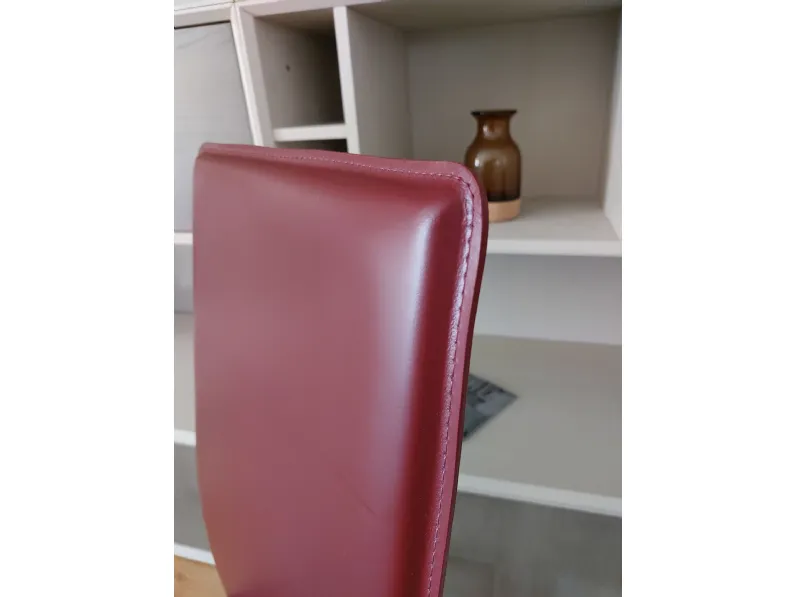 Sedia Venere di Julia arredo cuoio in OFFERTA OUTLET -30%