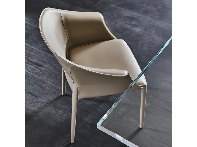 Scopri il prezzo della sedia Zuleika di Cattelan Italia. Contatta il venditore!