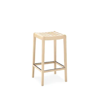 Sgabello party Connubia a prezzo scontato 25%