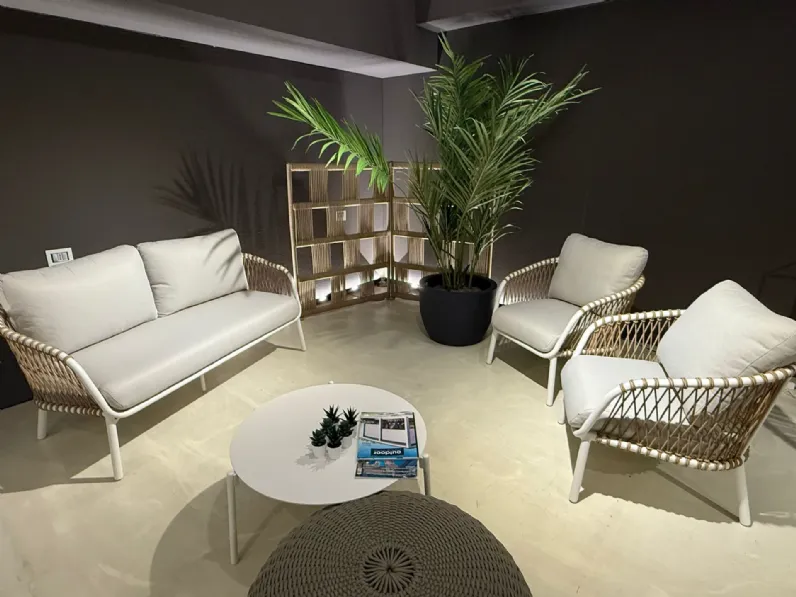 Set da giardino modello Set divanetto poltrone e tavolino abel  Talenti SCONTATO