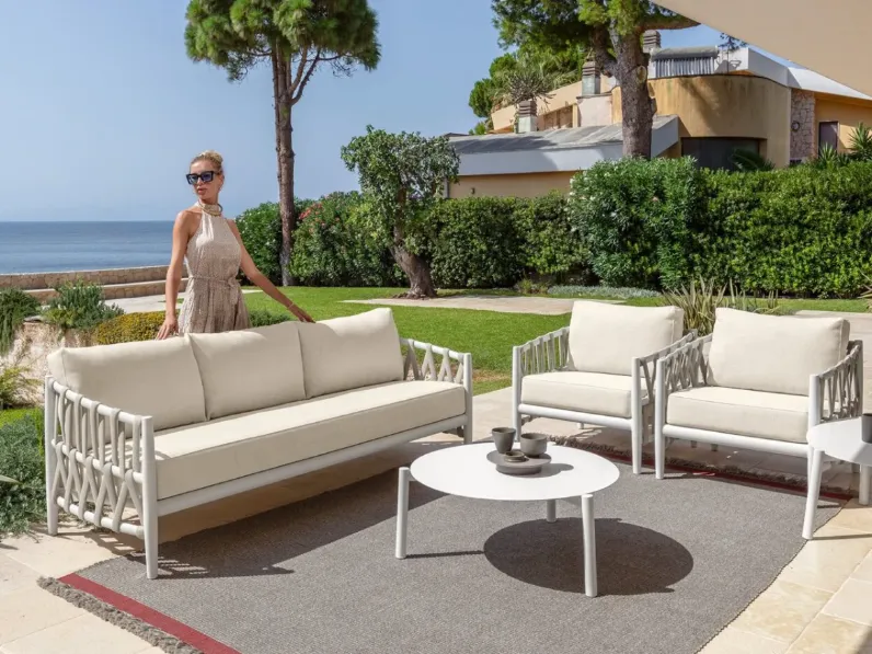 Set per l'esterno modello Set divano tess con poltrone e tavolini Talenti SCONTATO