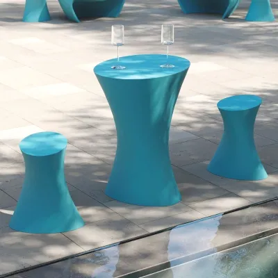 Set per l'esterno modello Set iris tavolino con pouf e poltroncina Myyour completo 