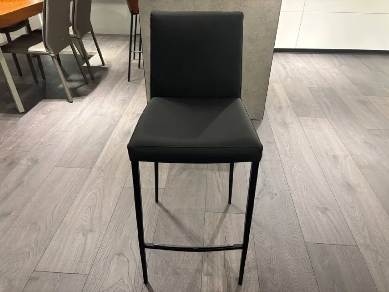 Sgabello Aida Calligaris a prezzo ribassato 