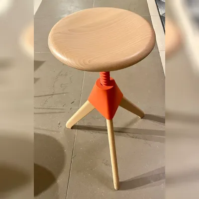 Sgabello da soggiorno Jerry Magis in Offerta Outlet