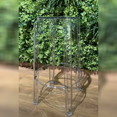 Sgabello con 4 gambe Charles ghost Kartell in offerta