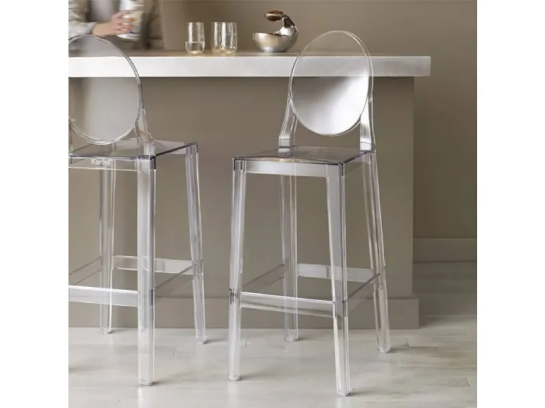 Sgabello con 4 gambe One more Kartell a prezzi outlet