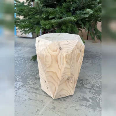Sgabello modello Diamond Riva 1920 SCONTATO a PREZZI OUTLET
