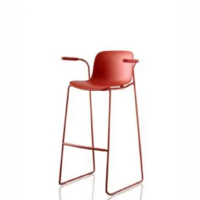 Sgabello da soggiorno Sgabello troy polipropylene rosso magis Magis in Offerta Outlet