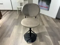 Sgabello Ines Calligaris a prezzo ribassato  approfittane ora!