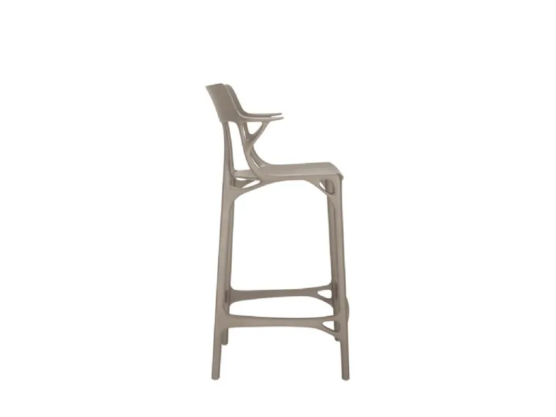 Sgabello modello A.i. stool recycled Kartell SCONTATO a PREZZI OUTLET