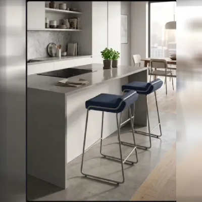 Sgabello da soggiorno Sgabello in tessuto for use per zanotta Zanotta in Offerta Outlet