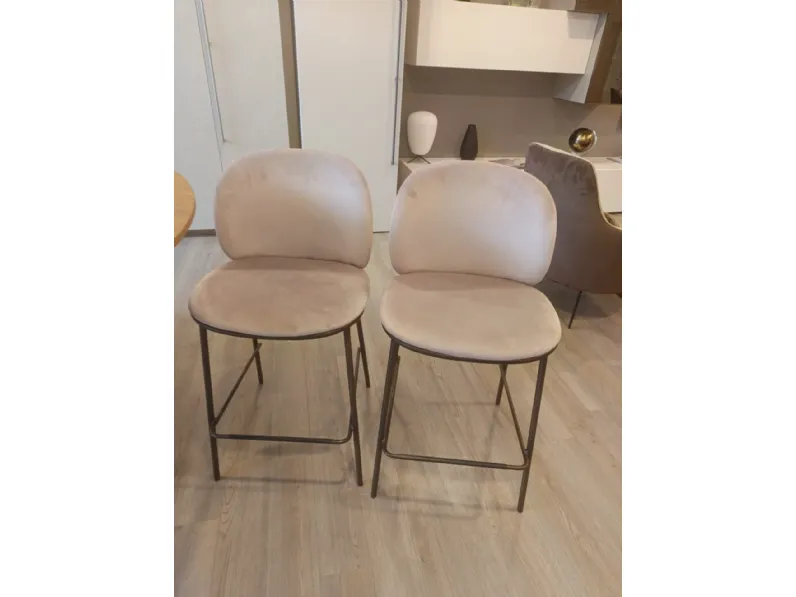 Sgabello da cucina Sinuosa Natisa in Offerta Outlet