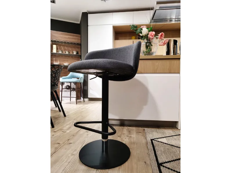 Sgabello Tuka cb2332 Connubia a prezzo scontato 