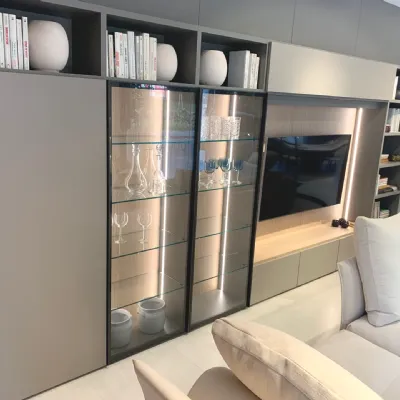Soggiorno completo Wall 30 di Novamobili in laccato opaco in Offerta Outlet