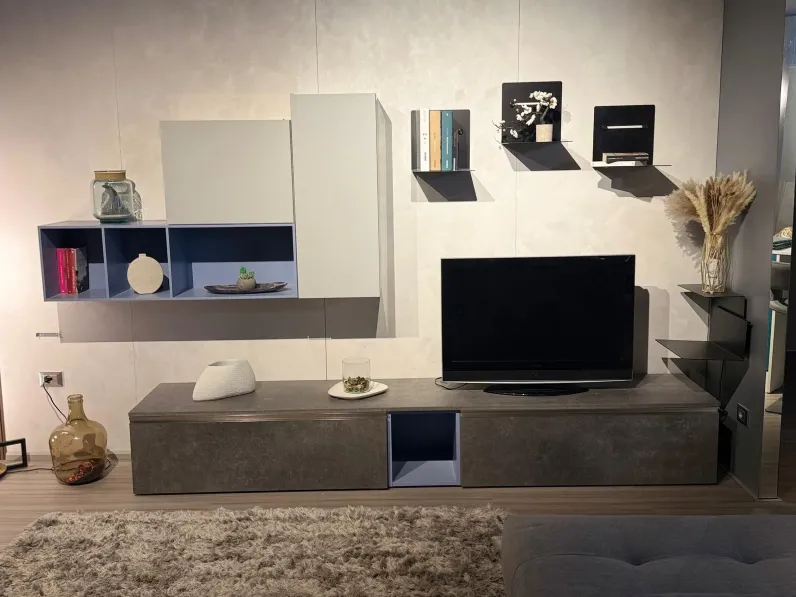 Soggiorno completo Fantasia di Gentili group in laccato lucido a prezzo scontato