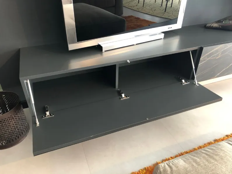 Composizione per il soggiorno modello Horizon di Mobilgam in Offerta Outlet