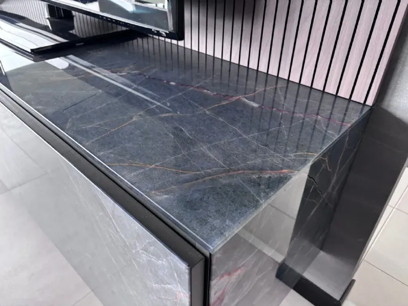 Composizione per il living modello Horizon di Mobilgam a prezzo Outlet