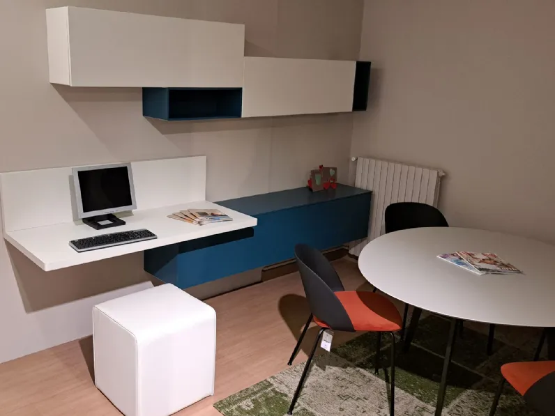 Soggiorno completo modello Living di Moretti compact a prezzo Outlet