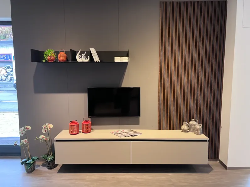 Soggiorno completo Mira di Scavolini in stile moderno a prezzi convenienti
