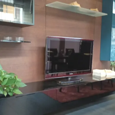 Composizione per la zona giorno modello Spazio boiserie laccato e legno di Pianca a prezzo scontato