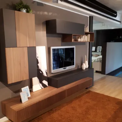 Composizione per la zona giorno modello Soggiorno mobilegam in legno  noce cannettato di Mobilgam in Offerta Outlet