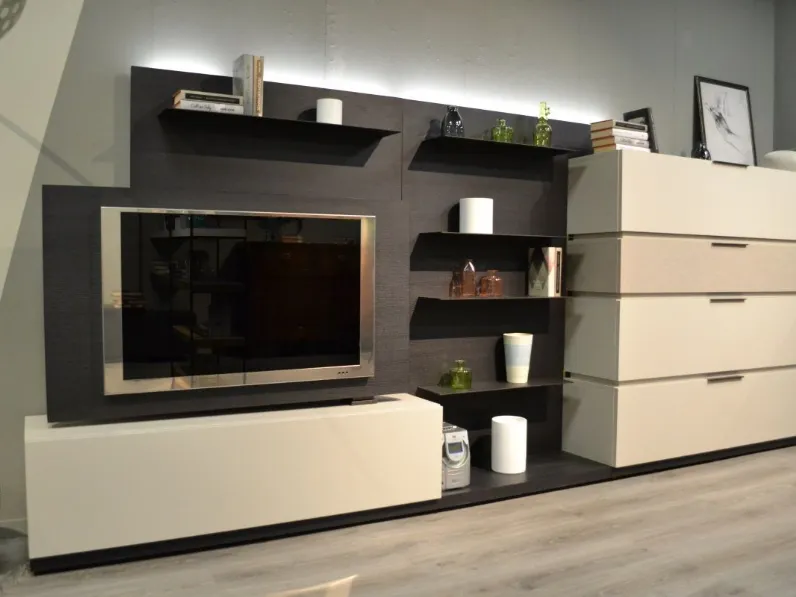 Soggiorno completo Space  di Tomasella in laminato materico in Offerta Outlet