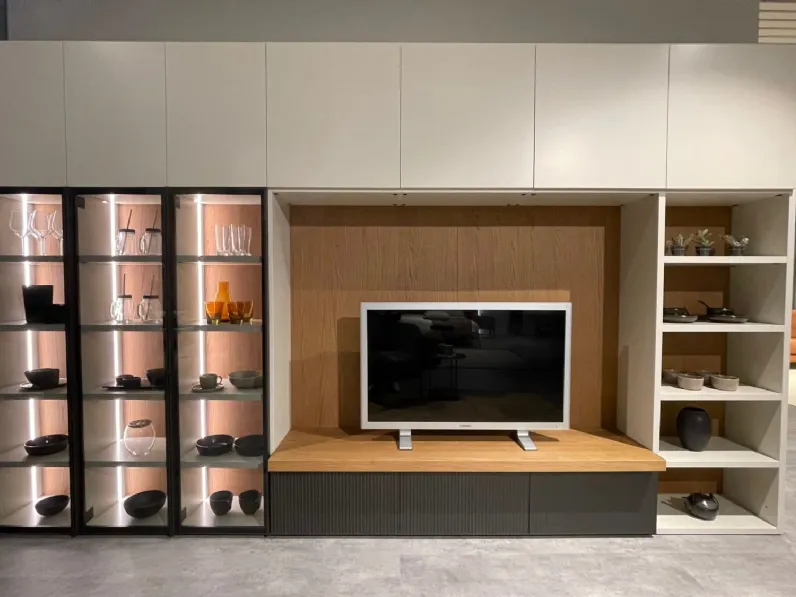 Soggiorno completo Wall 30 di Novamobili in stile design con forte sconto