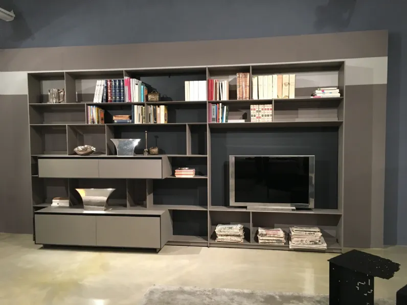 Libreria Flat.c B&b in laccato opaco a prezzo scontato