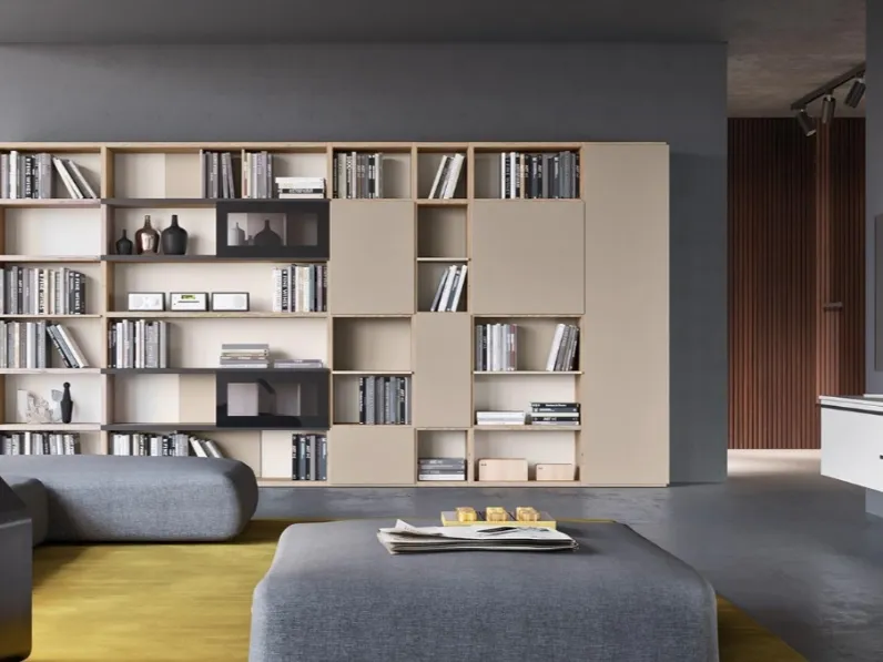 Libreria in laccato opaco stile design Libreria design ante scorrevoli  Md work
