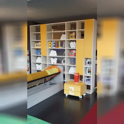 Libreria Over magnolia Doimo cityline in laminato opaco a prezzo scontato