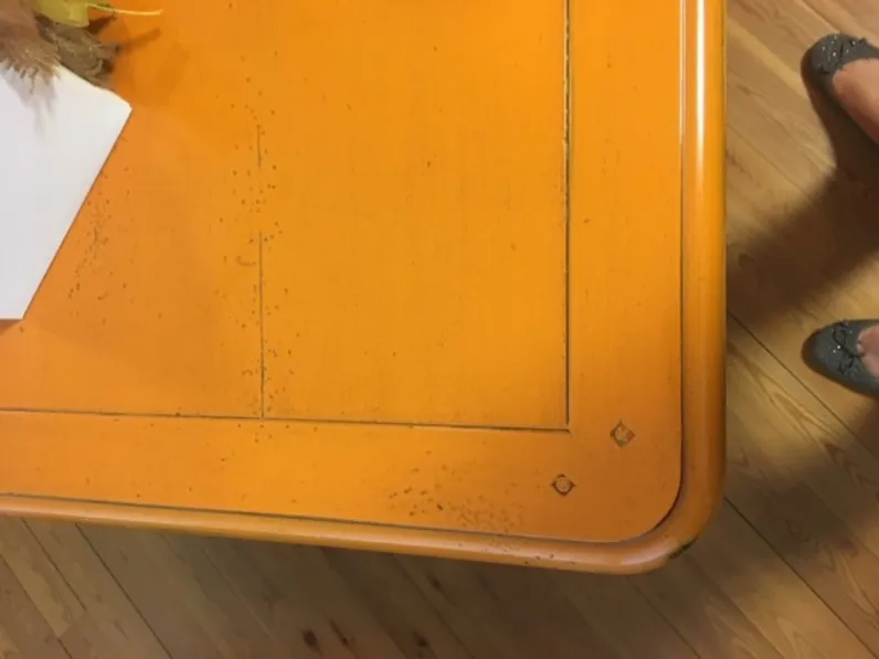 Madia in stile classico Credenzina bassa i quadrifogli di Artigianale in Offerta Outlet