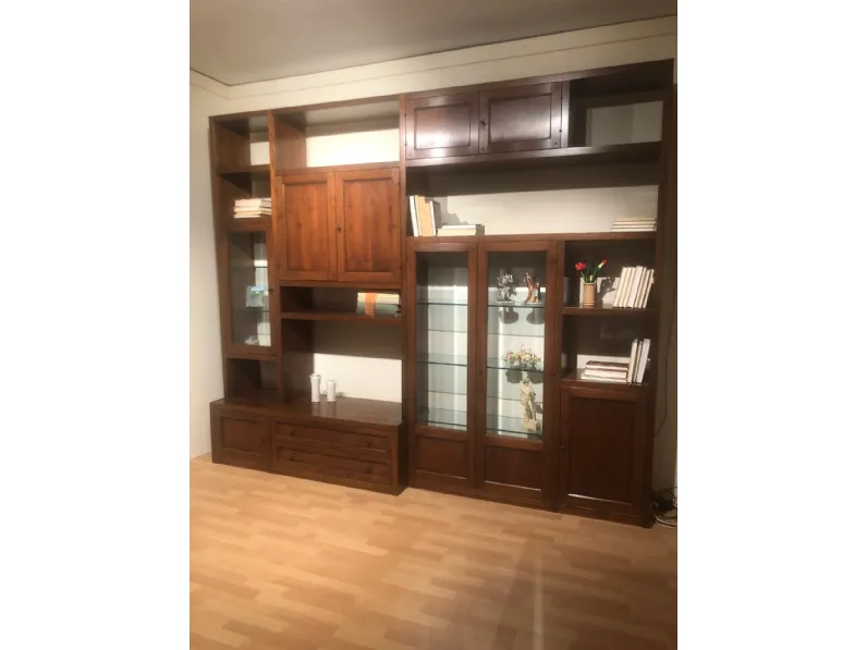 Parete attrezzata Sartoria del legno di Pacema scontata del 50%