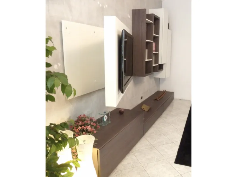 Parete attrezzata Skyline di Astor mobili in OFFERTA OUTLET