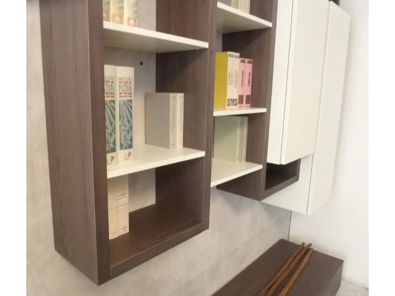 Parete attrezzata Skyline di Astor mobili in OFFERTA OUTLET