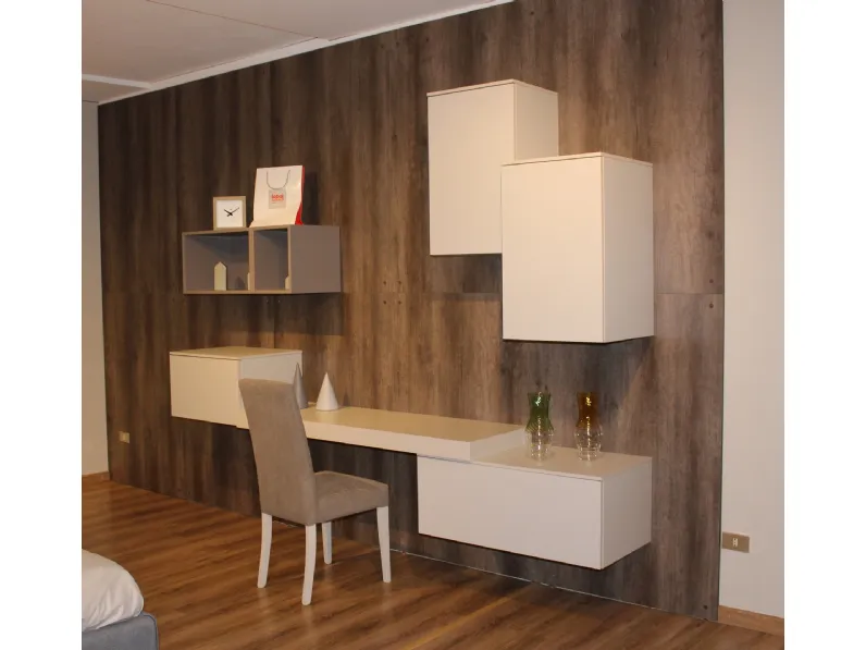 Composizione per il living modello Home office di Colombini casa a prezzo scontato